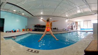 Jumping into the Swimming Pool in 3D [upl. by Ranilopa]