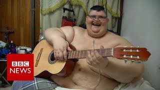 The Heaviest Man alives attempt to lose weight  BBC News [upl. by Gregor]