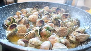 How to Cockle Gather and Cook in Garlic Butter NZ [upl. by Lai]