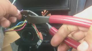 Como Instalar Cambiar Estereo en Volkswagen Jetta Crosfoxx Seat Etc  JMK [upl. by Yekcor]