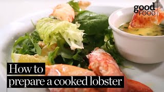 How to prepare a cooked lobster [upl. by Hambley754]