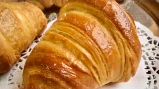 CROISSANT 🥐 SFOGLIATI LEGGERI e quotSemplificatiquot  TUTTI A TAVOLA [upl. by Cud]