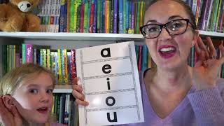 How to Teach Short Vowel Sounds [upl. by Wil]