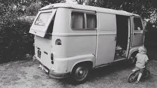 Week end Renault Estafette [upl. by Leilani]