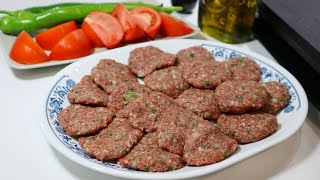 Turkish Kofta Kebab quotKöftequot [upl. by Leacim]