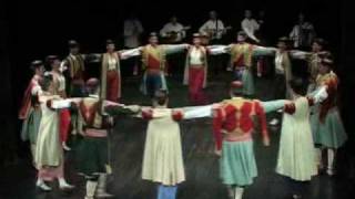 CRNOGORSKI ansambl KUD Njegos  Crnogorski oro CETINJE folklor [upl. by Nauhs124]