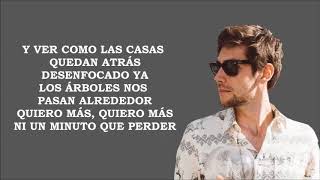 Volar  Alvaro Soler Lyrics [upl. by Dlareg]