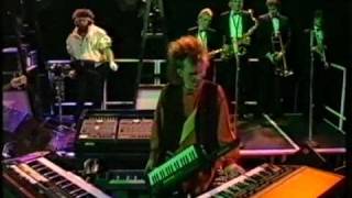 Howard Jones  Things can only get Better  Look Mama live [upl. by Wilfred]