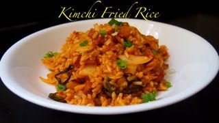 EASY KOREAN FOOD Kimchi Fried Rice Recipe [upl. by Yenittirb]