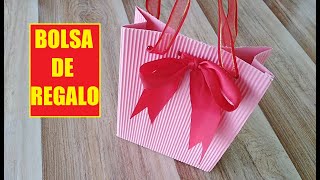 COMO HACER BOLSA DE REGALO CON PAPEL CORRUGADO  CarmenCooldeVlogs [upl. by Enellij899]