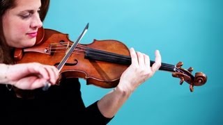 How to Play a G String  Violin Lessons [upl. by Roswald]