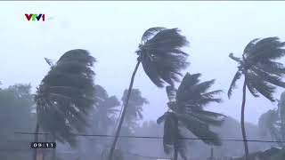 Typhoon Molave lashes Vietnam coast [upl. by Senzer]