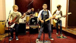 SMOKE ON THE WATER by Deep Purple GELOSH TRIBE cover [upl. by Etteinotna]