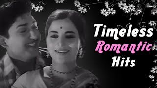 Timeless Romantic Hits Collection  Old Marathi Songs  Sang Kadhi Kalnar Tula amp More [upl. by Chatav]