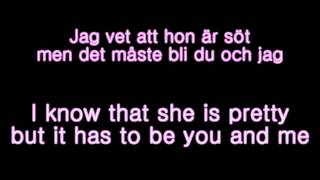 Veronica Maggio  Jag kommer ENGLISH amp SWEDISH lyrics [upl. by Ilohcin]