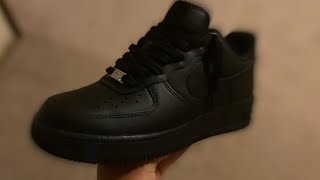 HOW TO LACE BLACK AIR FORCES [upl. by Cristabel]