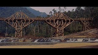 The Bridge on the River Kwai 1957 El puente sobre el río Kwai Alec Guinness Sessue Hayakawa [upl. by Sivart649]