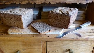 Sauerteigbrot Teigherstellung nur 9 Minuten Roggenmischbrot Brot backen ohne Kneten [upl. by Chenee]